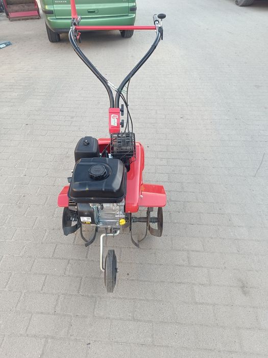 Glebogryzarka spalinowa Briggs Stratton