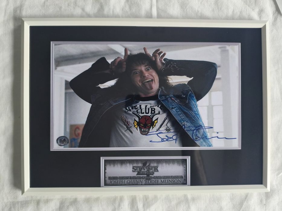 Moldura Série Stranger Things - Eddie Munson com Autógrafo (A4)