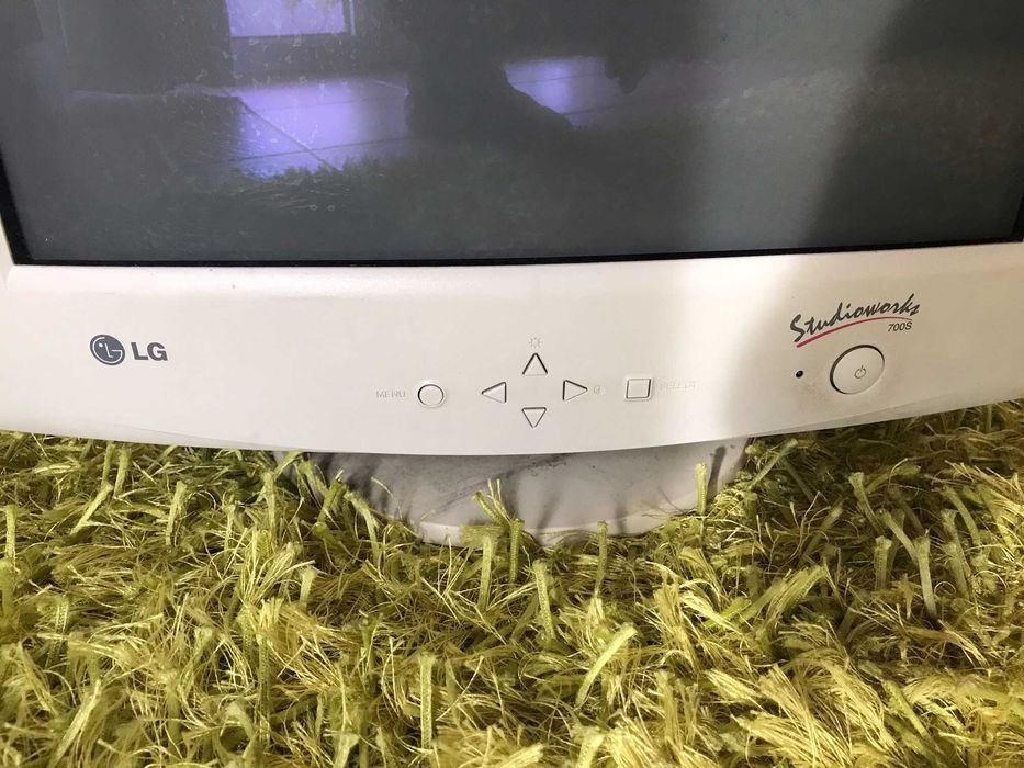 Monitor LG Studioworks 700S434466241727047681