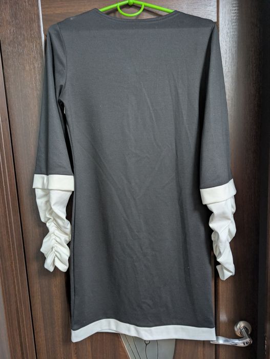 Плаття розмір L з поясом