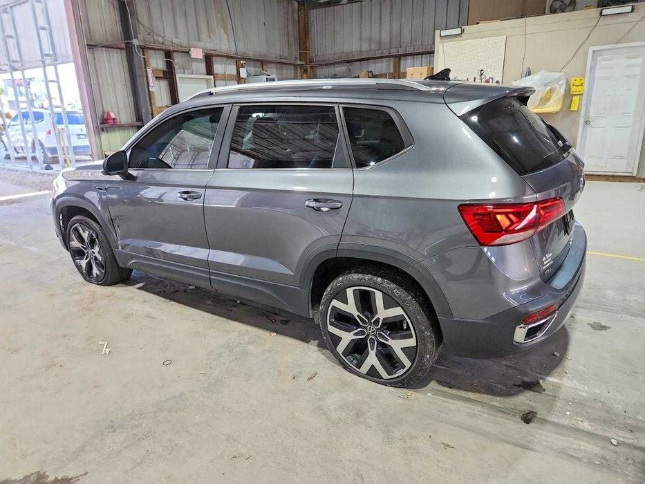 Volkswagen Taos Sel 2022