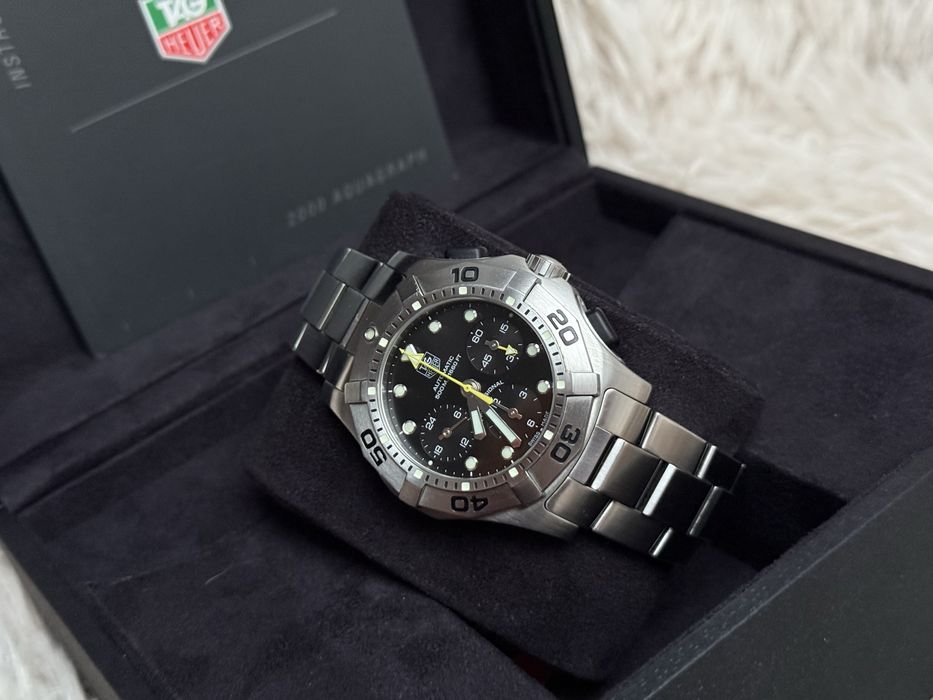 Tag Heuer Aquagraph 2000 nie aquaracer breitling submariner
