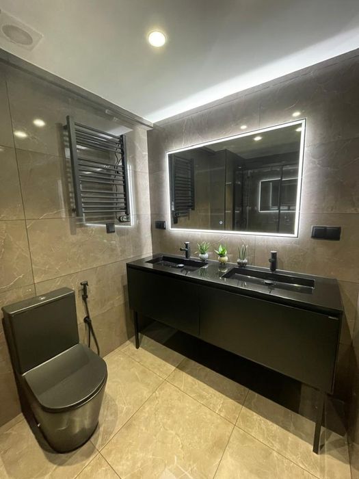 Ladrilhador Disponivel