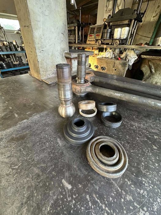 Реставрация Ричагов Рульових тяг та Наконечников  Спецтехніка ГАРАНТІЯ