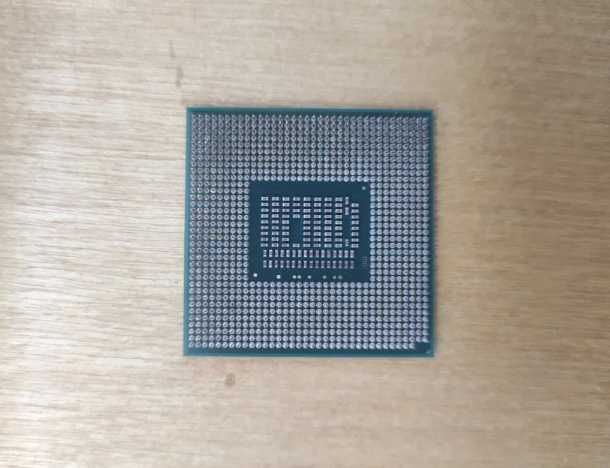 Процесор Intel Core i3-3110M