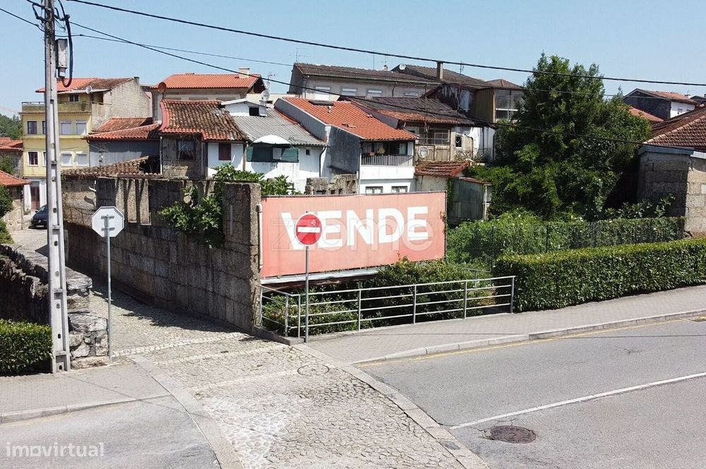 Prédio no centro de Guimarães
