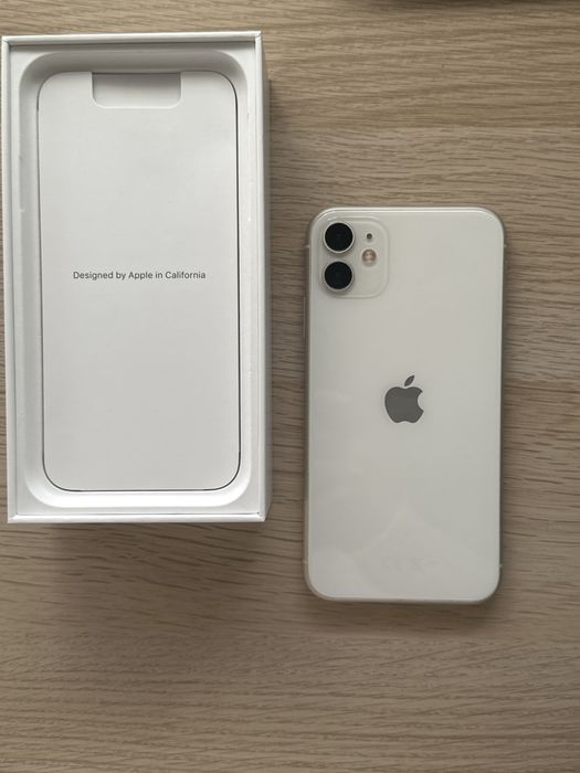 Iphone 11 branco em ótimo estado