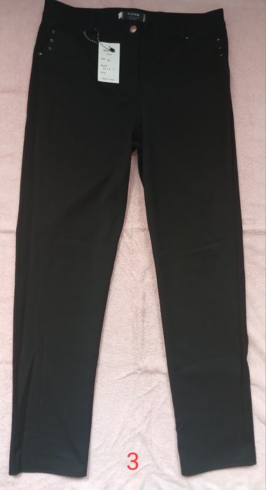 Брюки жіночі різні