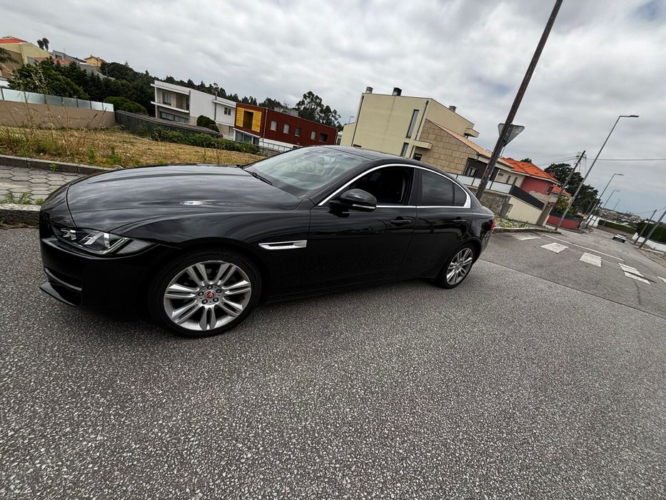 Jaguar XE 20d Portfolio