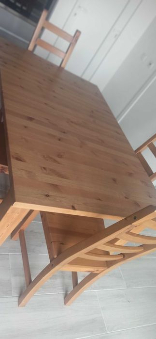 Mesa madeira extensível + 6 cadeiras