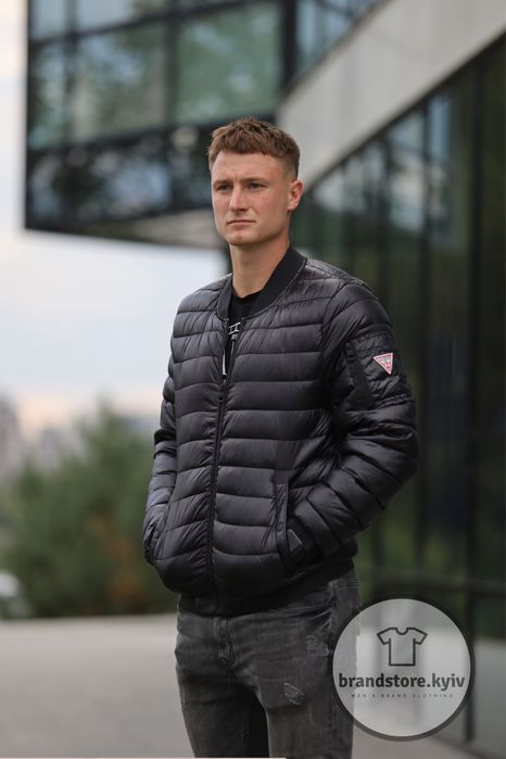 Куртка осень/весна guess quilted puffer jacket