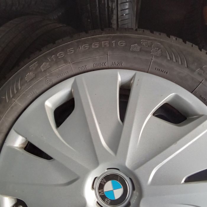 Koła z oponami zimowymi do BMW serii 1-2, 195/65R16 92H
