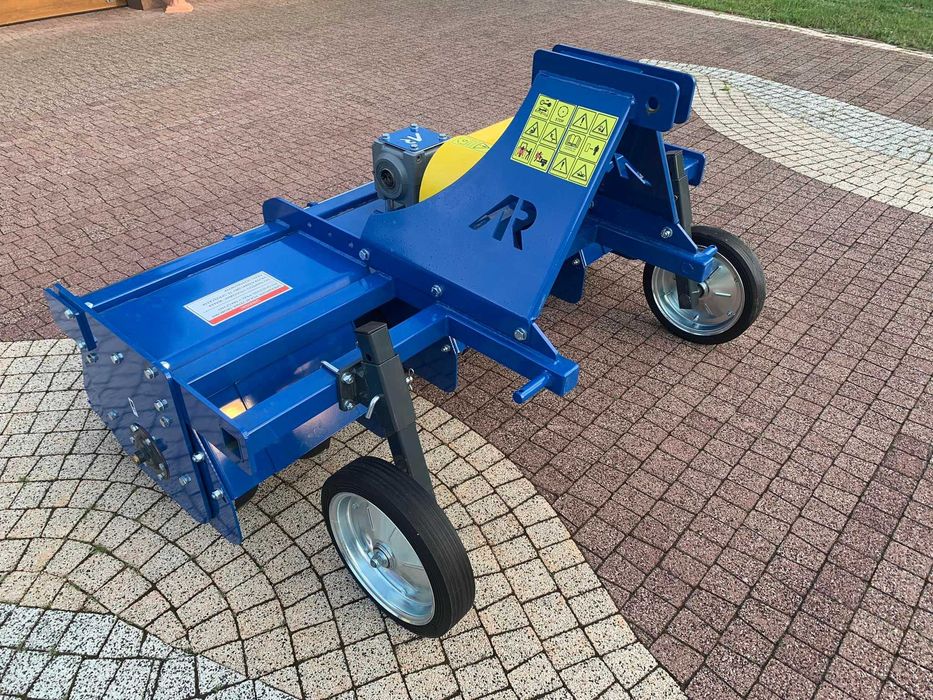 Glebogryzarka do truskawek GZ180T AD-ROL regulowana 3 sekcyjna rzędowa