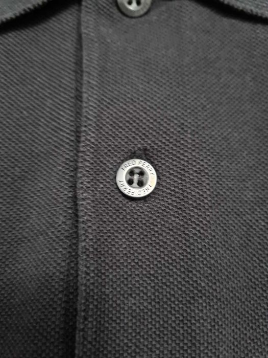 Polo Fred Perry Preto M6000 - Tam. S - NOVO