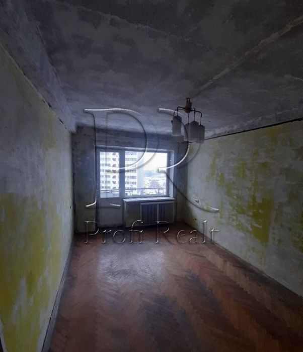 Продаж 2 к кв. вул. Харківське шосе 21/3, Дарницький район.