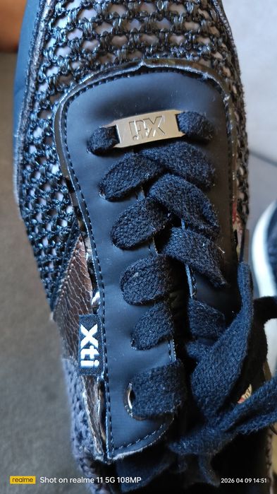 Sneakersy XTI 140094.