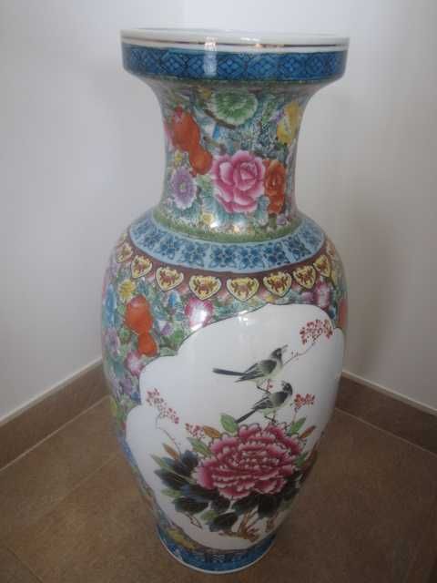 Grande Jarrão Oriental Antigo