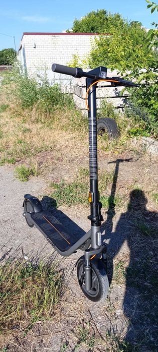 Продам електросамокат Xiaomi Electric Scooter 6 Lite GL