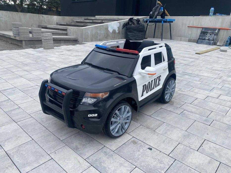 Auto SUV Police na akumulator dla dzieci