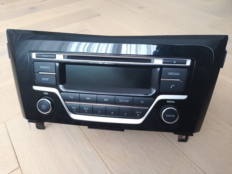 Radio  Nissan Qashqai II.