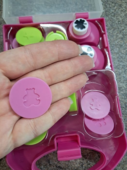 Набор дырокол фигурный и штампы