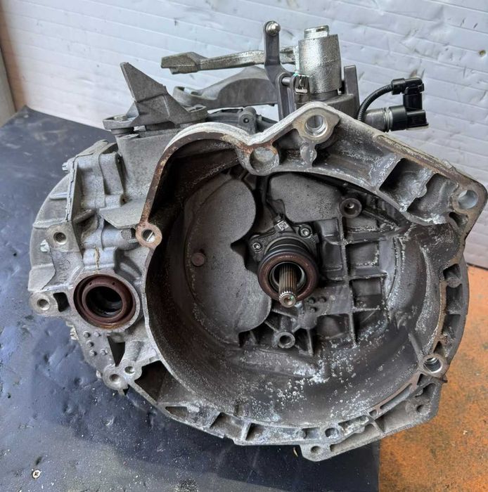 Caixa de Velocidades Opel Corsa D/Astra H 1.3 Cdti Ref: M20