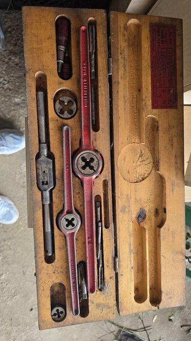 Conjunto de abrir  roscas