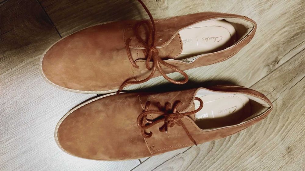 Туфлі замшеві Clarks нові, розмір 39