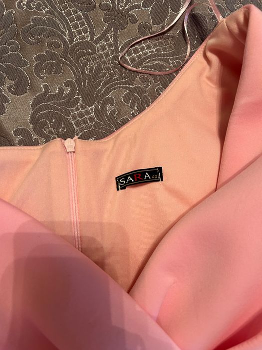 Сукня для свята рожева