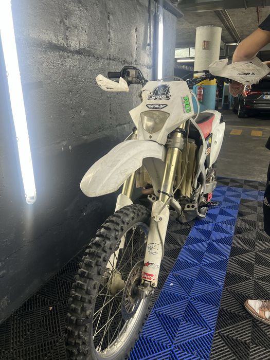 Honda CRF 250 X ( matriculada )