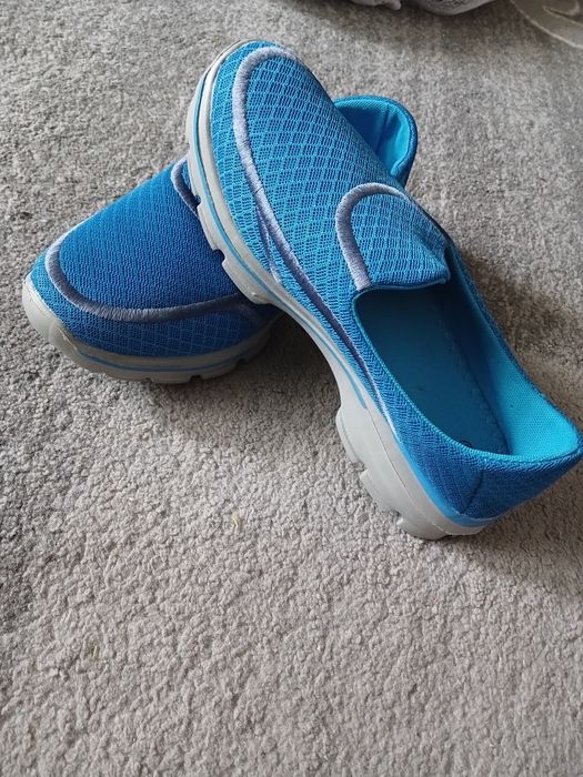 Макасини кросовки на осінь весну