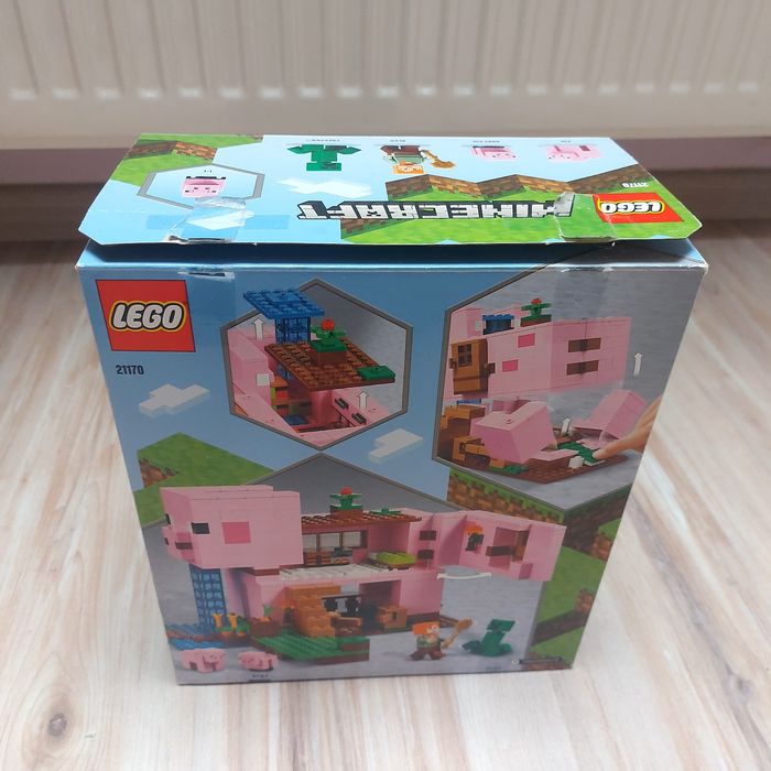 Lego Minecraft 21170 - Dom w kształcie świni