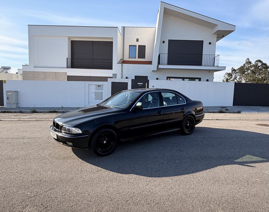 BMW E39 523 i 170 cv