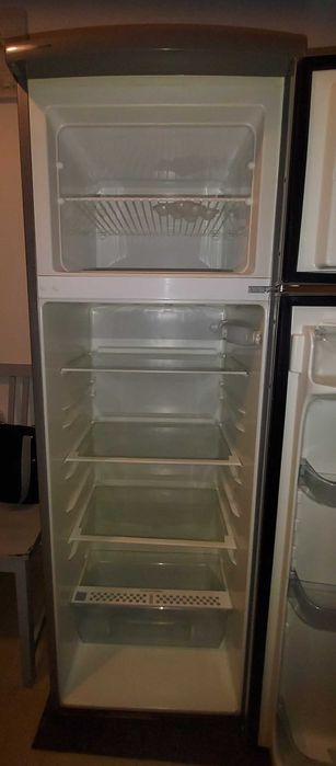 Lodówka Electrolux CT 280 z zamrażarką (st. bdb-) – Warszawa Kobiałka