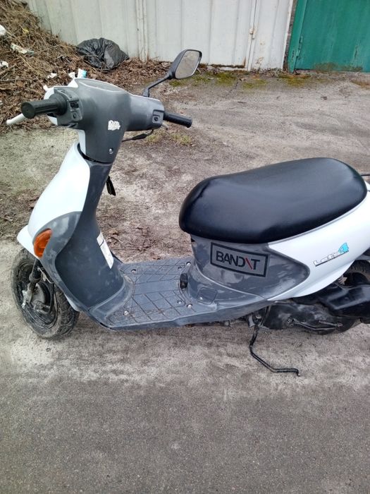 Продам скутер (мопед) Suzuki lets 4