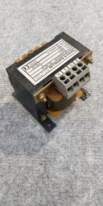 Transformador monofásico  230/24V   100VA