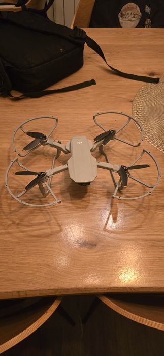DII Mini 2 drone Fly More Combo