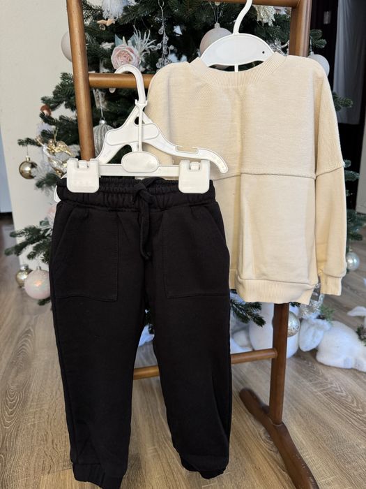 Костюми для дівчинки 86-92