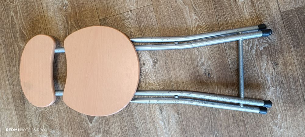 Стілець складний