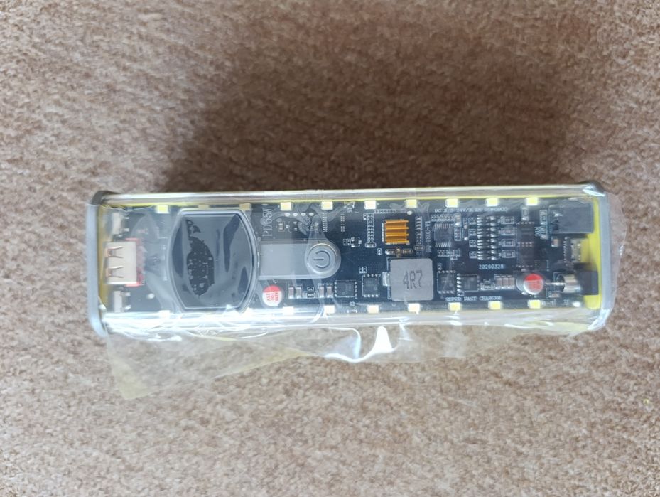 Корпус для сборки повербанка 65w+выход dc