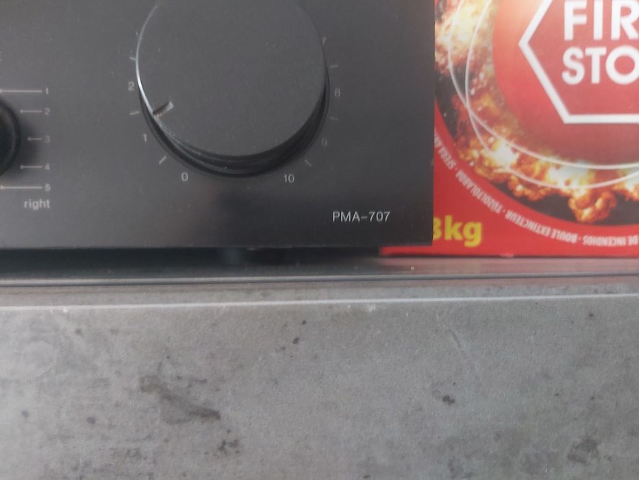 Wzmacniacz oldschoolowy Denon PMA-707
