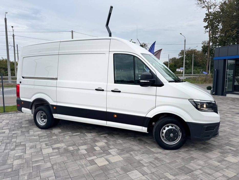 Volkswagen Crafter 2021 freshauto