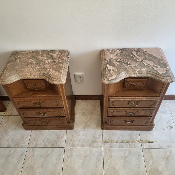Cómoda e 2 mesas de cabeceira