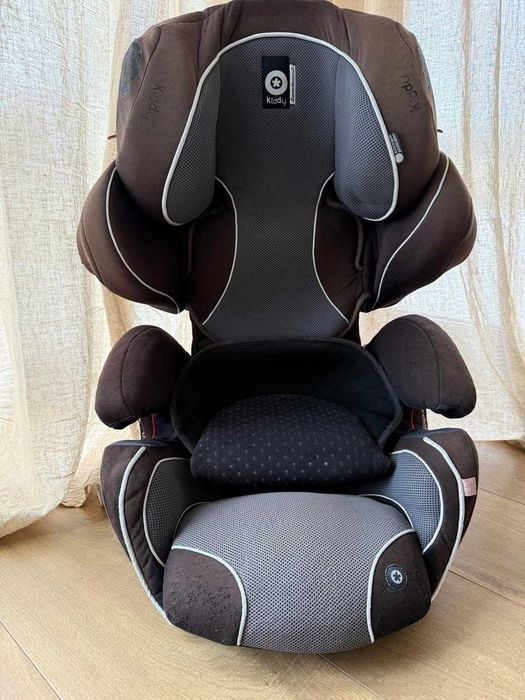 Fotelik Kiddy Guardian Pro 2  dla dziecka 9-36Kg
