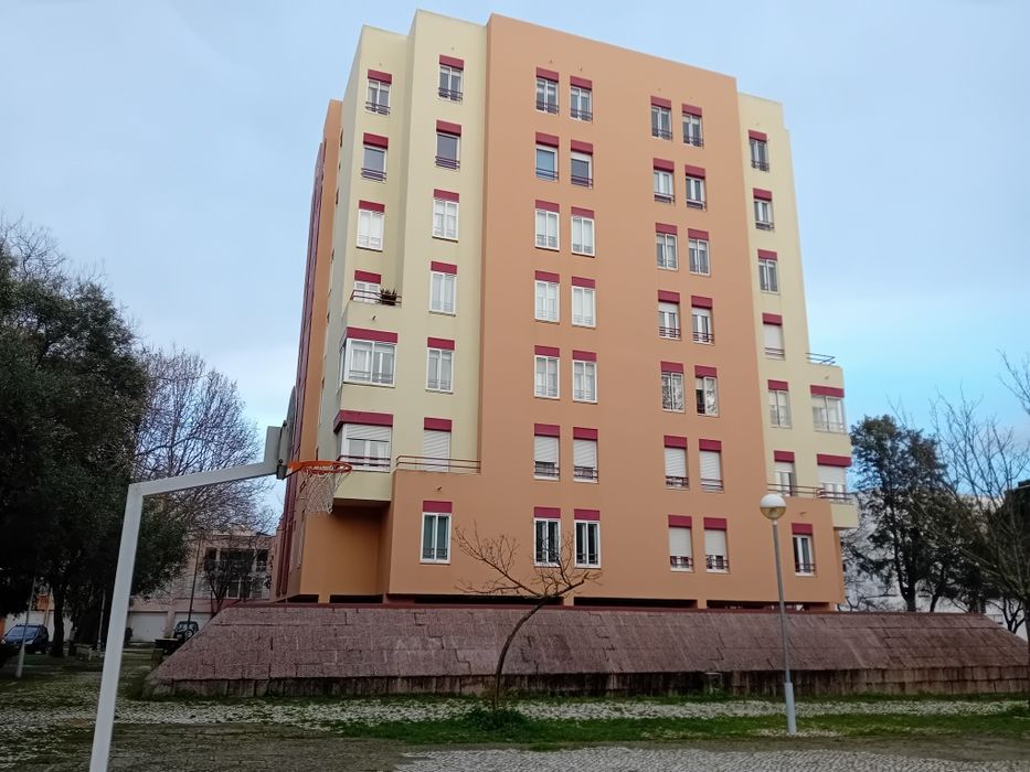 Apartamento T3 em Telheiras, Lisboa