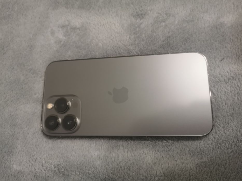 iPhone 13 Pro Max – COMO NOVO