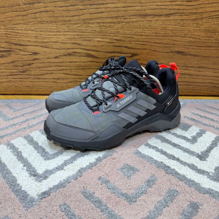 Adidas Terrex на мембране Gore-Tex 42