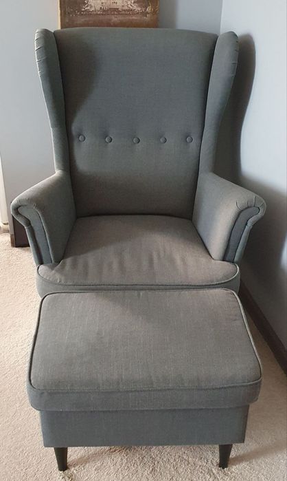 Кресло + пуф IKEA