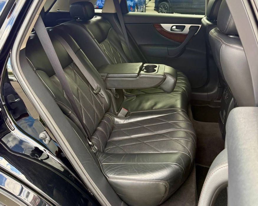Продаж Infiniti FX 30d