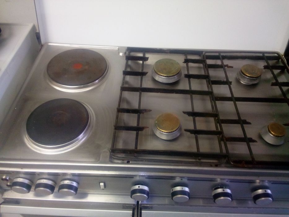 Vendo recheio de loja total electrodomésticos, ferramentas etc